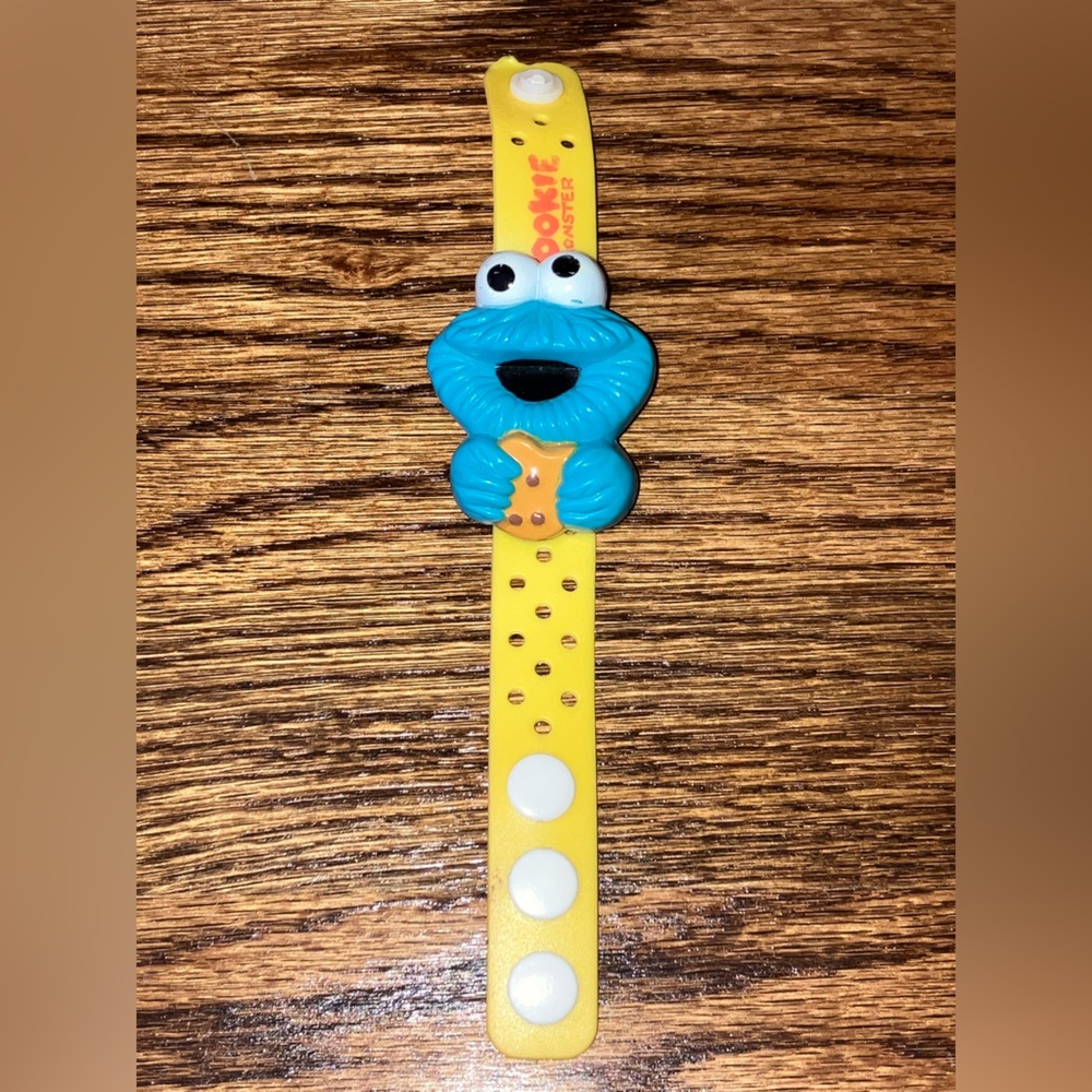 Sesame Street Cookie Monster Kids Digital Watch - Blue and Yellow